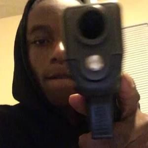 Meet your Posher, Ace